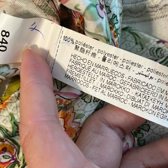 Zara blouse size medium - Picture 5 of 5